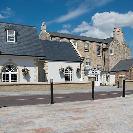 Dumfries Arms Hotel Cumnock Dış mekan fotoğraf
